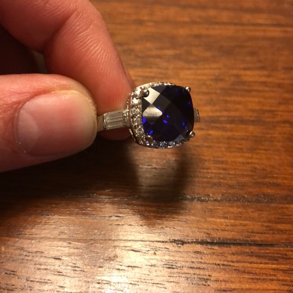 Amethyst cocktail party ring - Picture 1 of 1